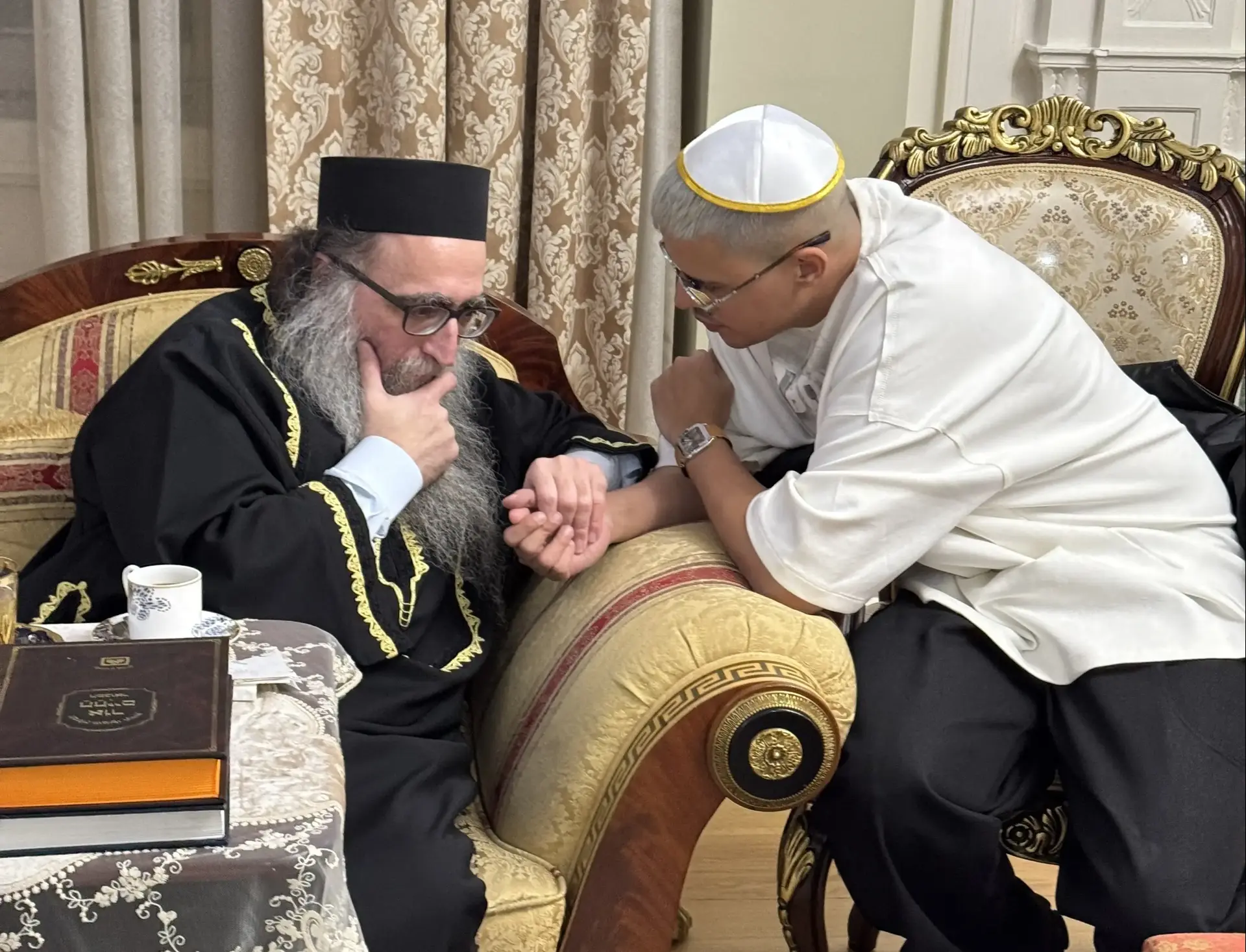 בין הופעות בארה"ב - סטטיק התברך מהרב פינטו: "לפעול לאחדות"