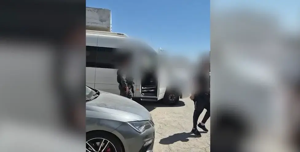 המשטרה פתחה בחקירה נגד בן במשפחת הפשע אלפרון | פרסום ראשון