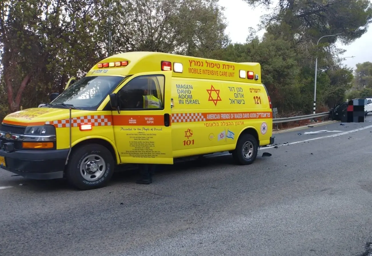 רוכב אופנוע נהרג מפגיעת רכב סמוך לבית שמש