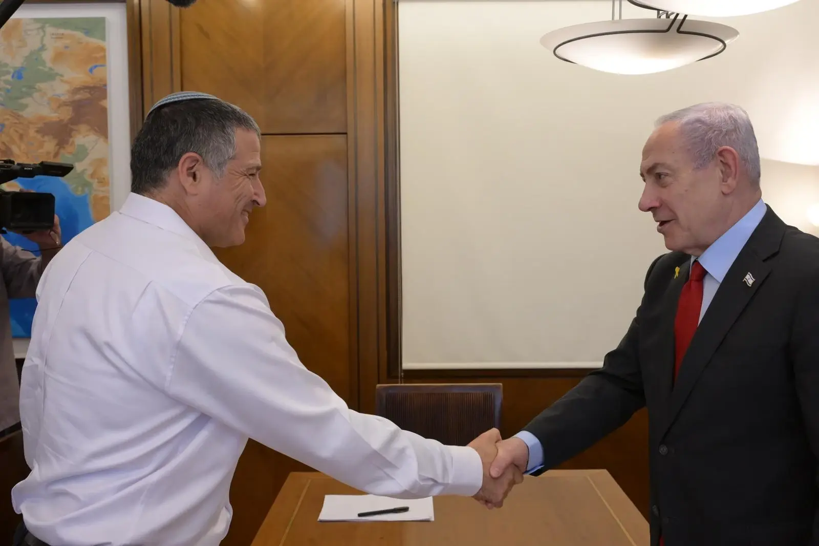 ראש השב"כ הסגיר אפשרות מבהילה: נתניהו יכבד את תוצאות הבחירות?