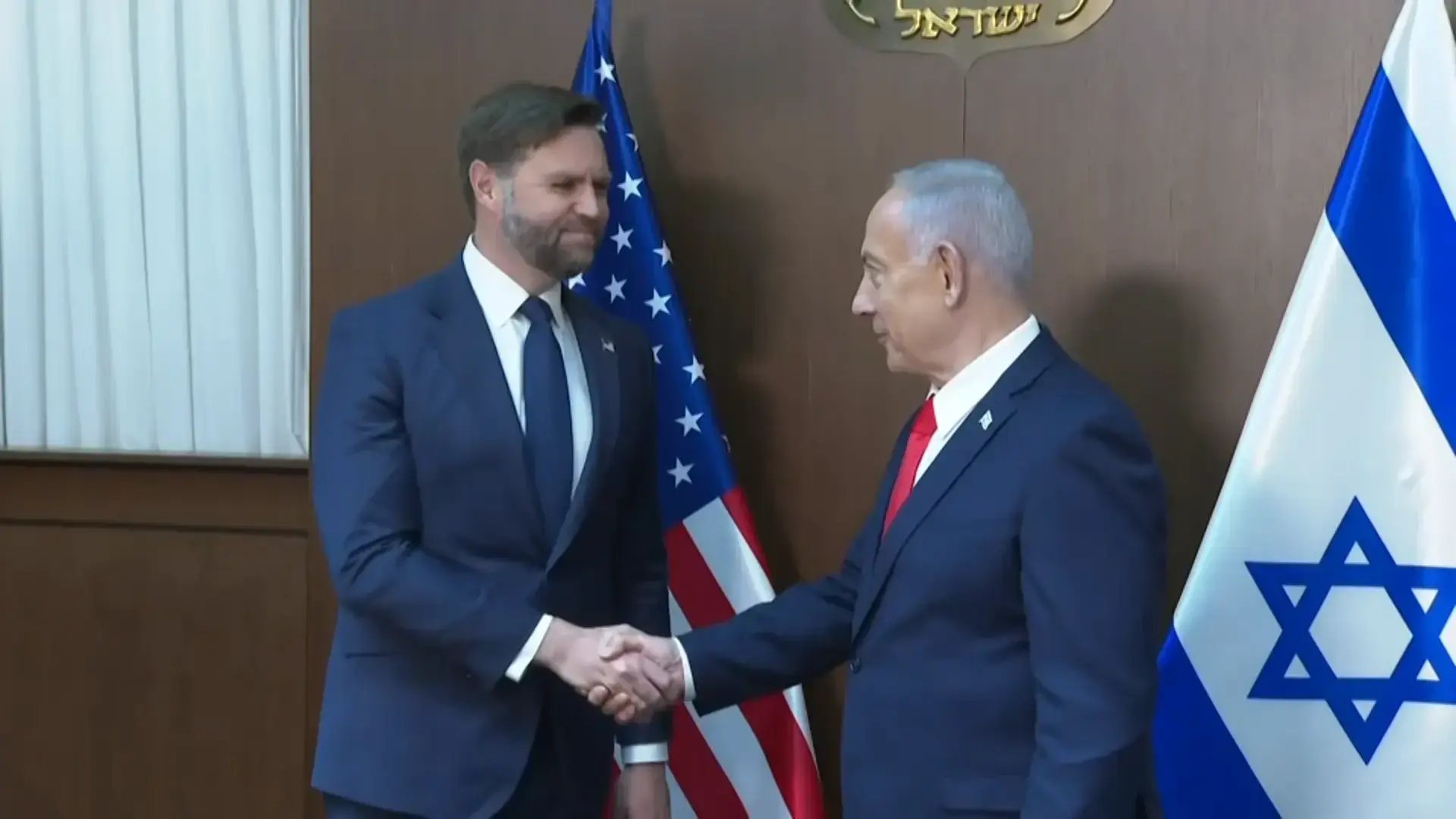 ואנס תוקף את איראן: "הנהגה ממש מטורפת, יורים על בעלי הברית שלהם"