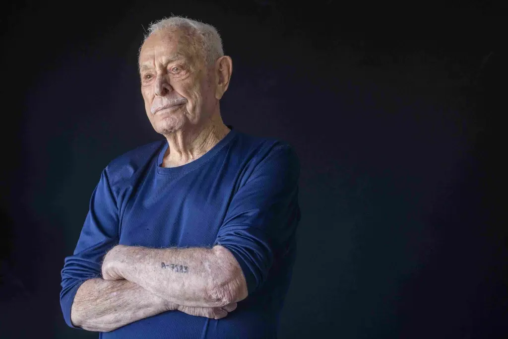 ניצול אושוויץ שהפך לצנחן ישראלי אגדי: הלך לעולמו יצחק פרי, מדריך הצניחה המבוגר בישראל