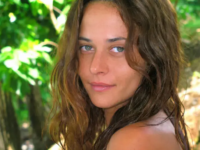 הבכיינית