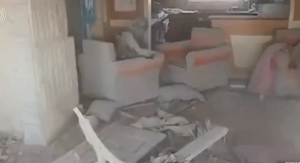 שלושה שבועות לפני 7 באוקטובר: המסר החריג שסינוואר העביר לישראל