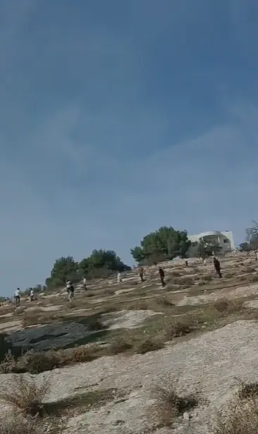 מתנחלים קיצונים עם צמידים אלקטרונים? הצעד הזה רק יקל עליהם