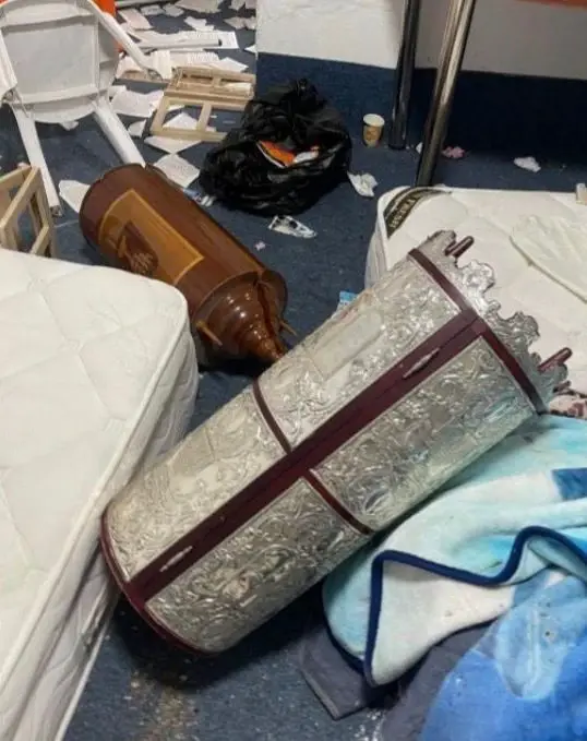 סוכל תכנון פיגוע בבית כנסת ביוסטון - צעירה ונער נעצרו