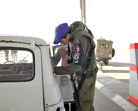 "הנער שמעוכב שעות במחסום הופך למחבל הבא"