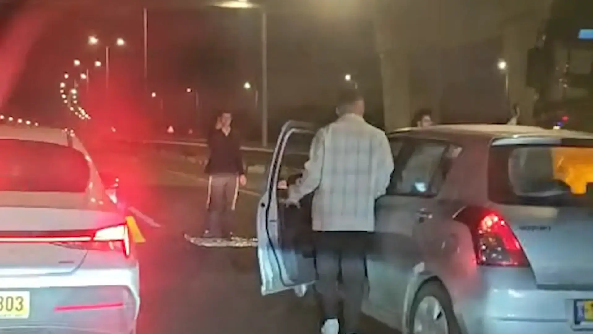 "אשקלון נצורה, אין יוצא ואין בא": מפגיני הפלג הירושלמי חסמו את הכניסה לעיר