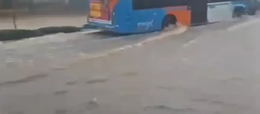 הטמפרטורות צונחות בחדות, הגשם חוזר - והרוחות יהיו עוצמתיות | מה צפוי מחר? התחזית