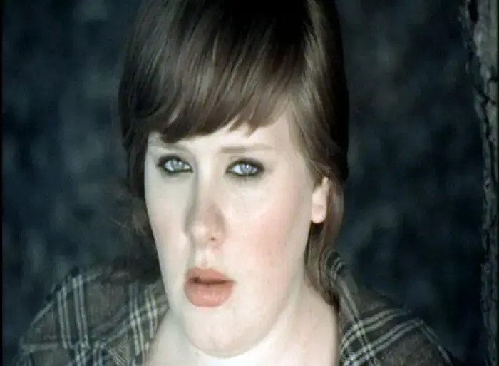 Adele - Chasing Pavements