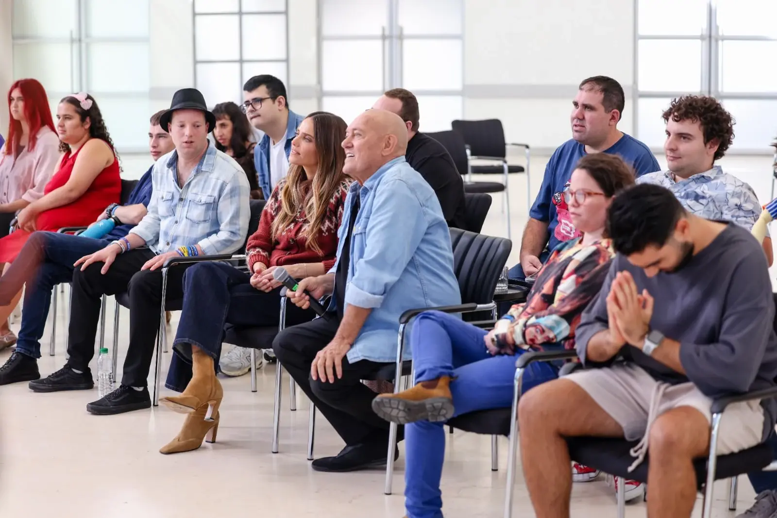 תנו לגדול בשקט: בקרוב - מחזמר לילדים משירי שלומי שבת