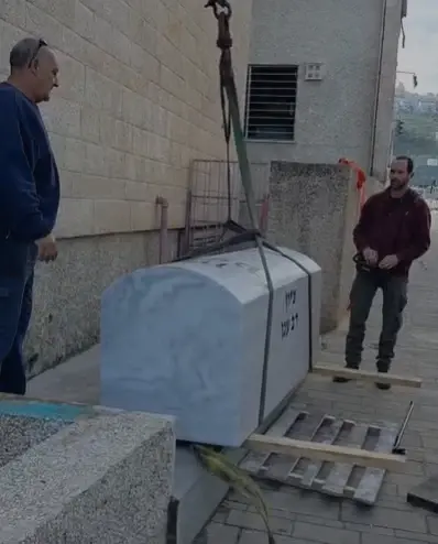 הושחתה האנדרטה לזכר ראש העיר היהודי הראשון של טבריה