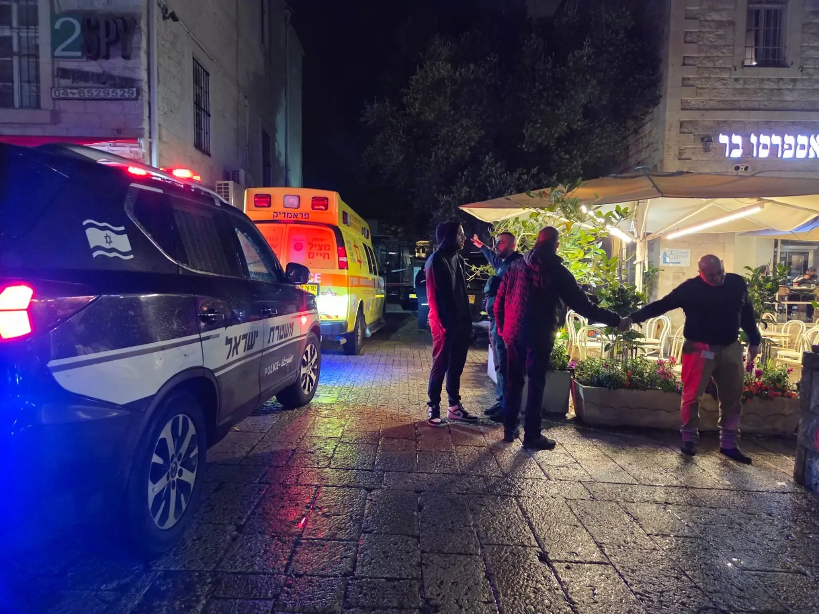 גבר נפל אל מותו מבניין בחיפה, החשד: האישה עמה שהה דחפה אותו