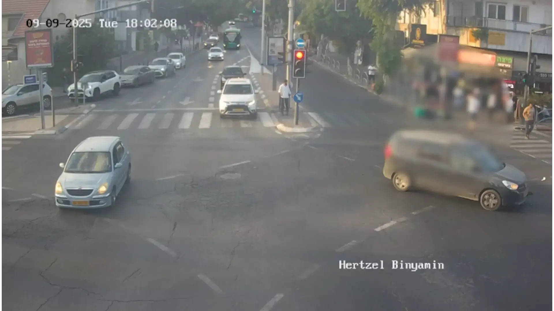 תיעוד דרמטי מהתאונה הקטלנית: הרגע שבו נהרגה שירן לוי בת ה-18 לאחר שהנהג הפוגע פנה באדום