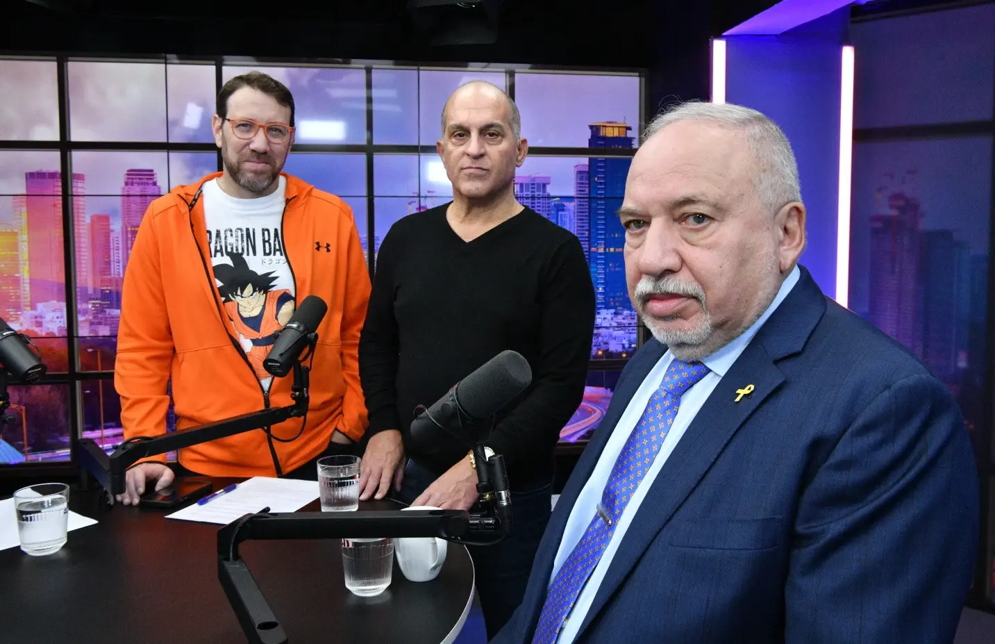 ליברמן מזהיר: "נתניהו מפקיר את הביטחון עבור דיל אישי מול טראמפ"