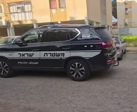 תקף בפטיש ובסכין בזמן שישנה: אישום נגד בן 69 מאילת שניסה לרצוח את אשתו