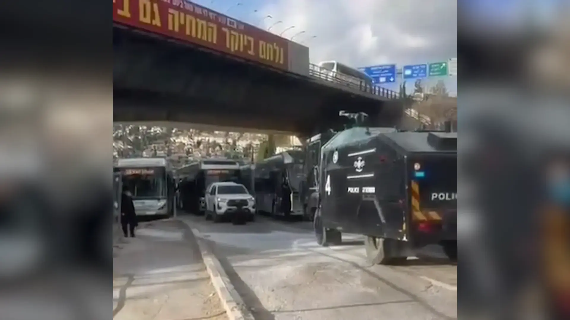 הפגנות ברחבי הארץ: חרדים חסמו את כביש 4, הפגנות בירושלים ובבית שמש