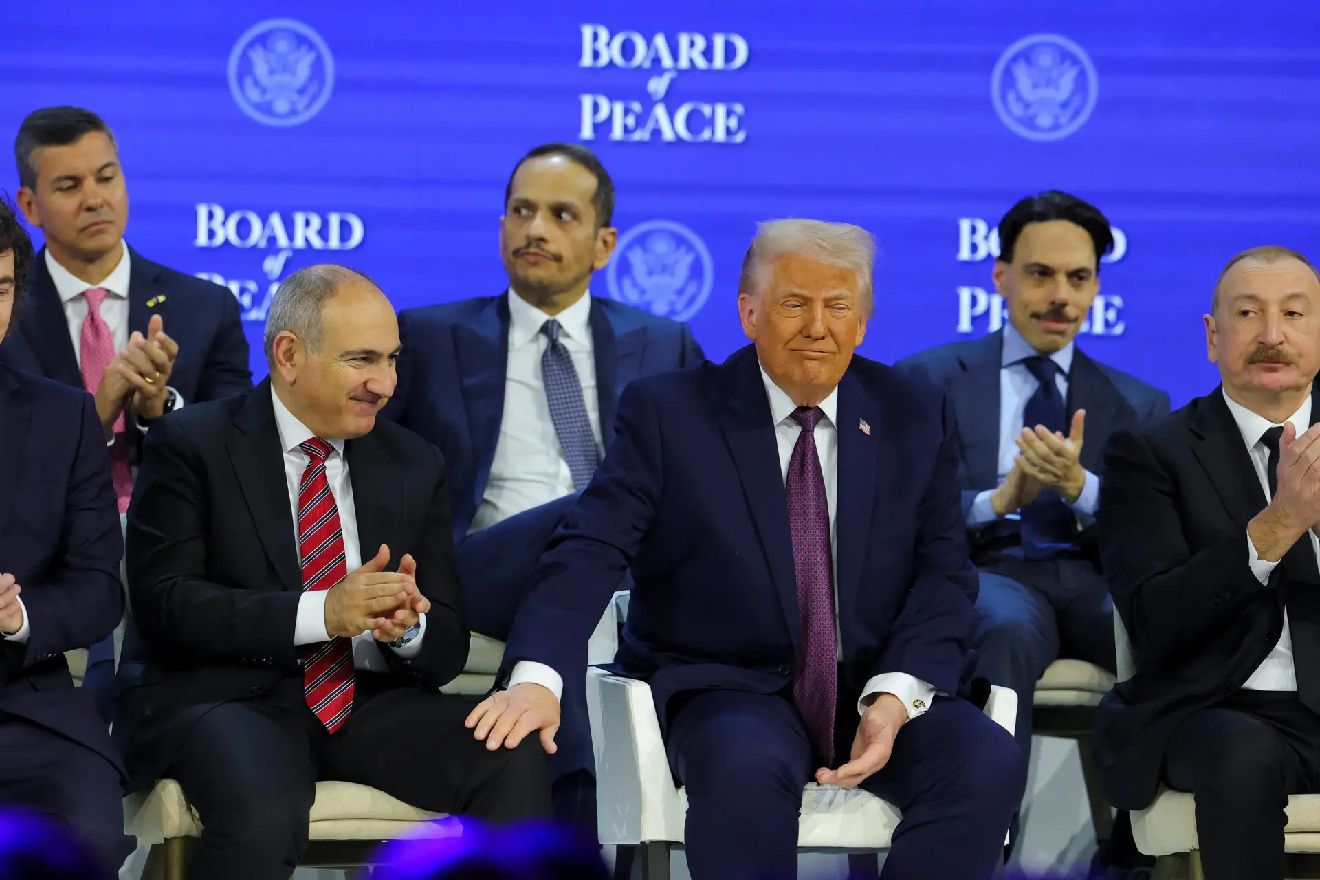 שלום של מנהלים: האסטרטגיה הכלכלית מאחורי "מועצת השלום" של טראמפ