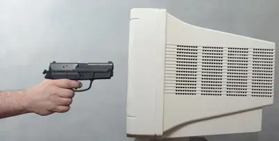 לאחר 9 שנים: הורשע רוצח צעיר במועדון בשדרות