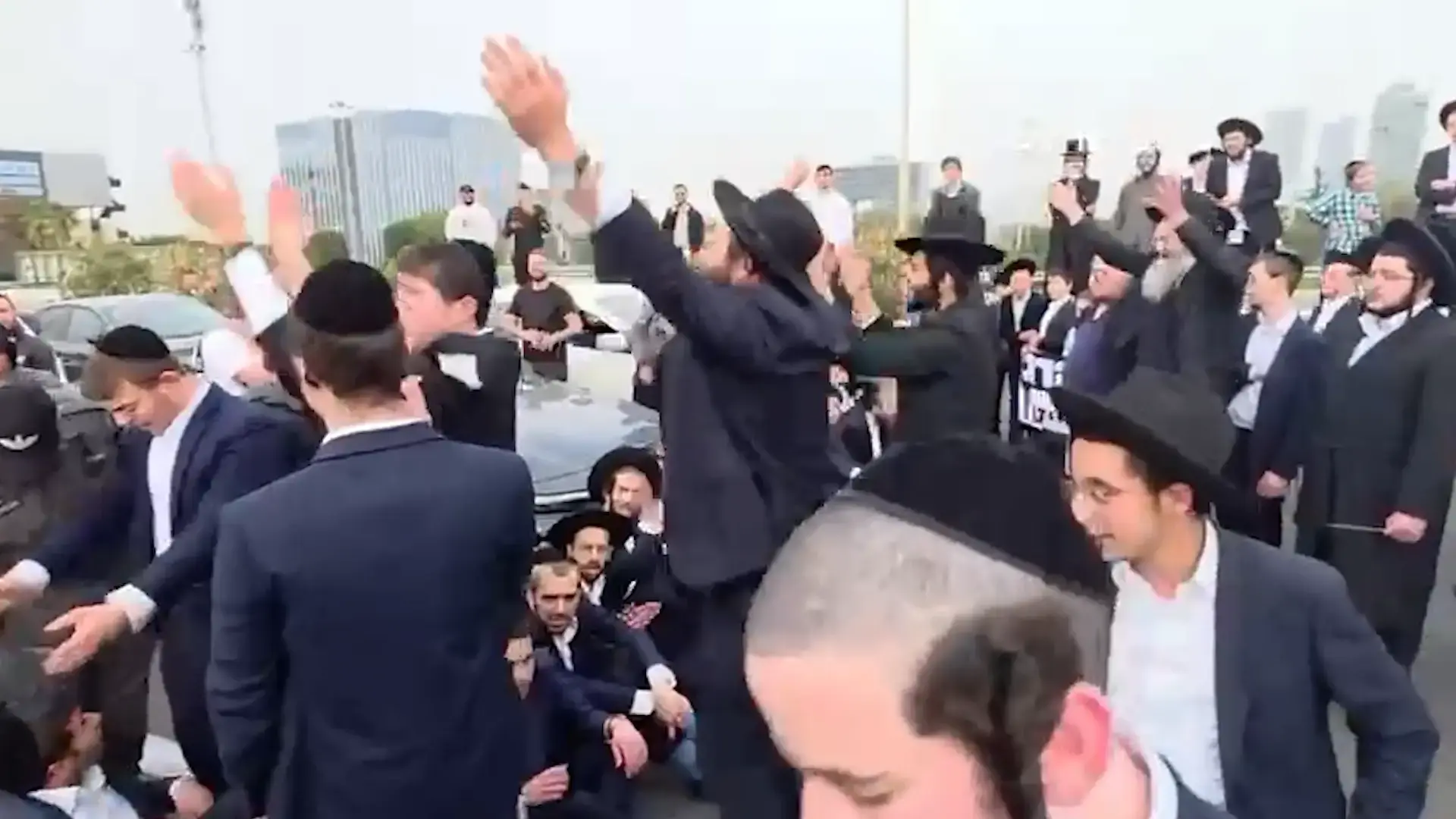 המתח התפוצץ - והמאבק הפך לברור: תומכי נתניהו נגד אנשי הציונות הדתית