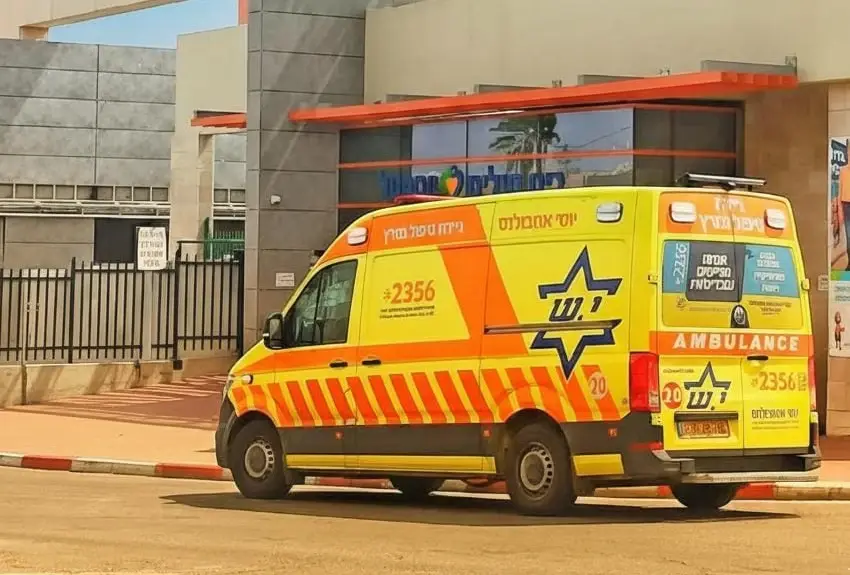 לא עוצרים גם תחת איום: מרוץ נגד הזמן להצלת חולי דיאליזה של יוסי אמבולנס