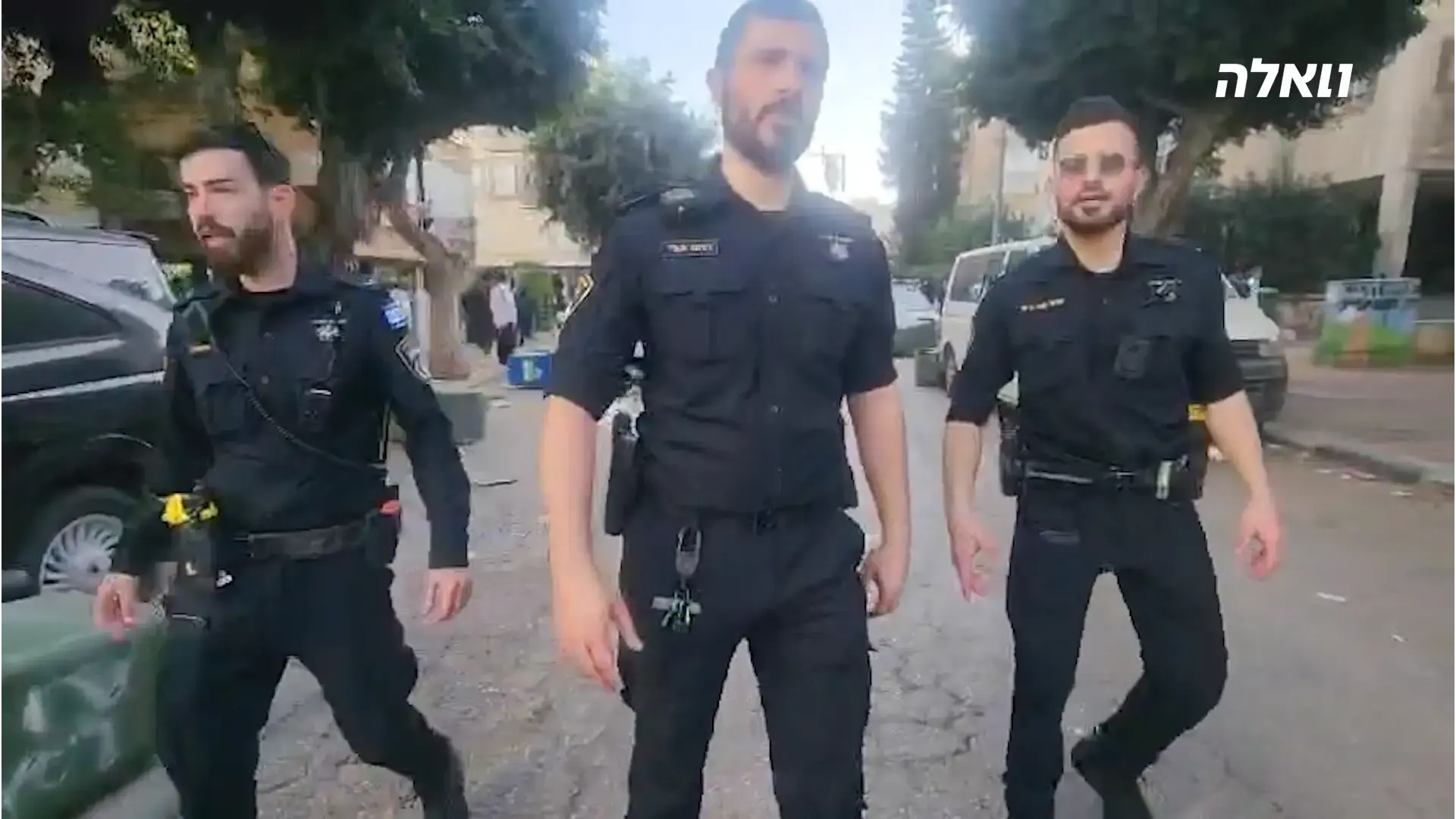 ליברמן: "החרדים שתקפו חיילות בלב בני ברק הם מחבלים"