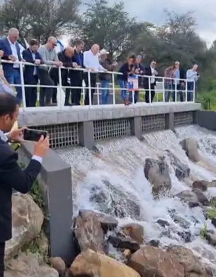 "מהלך היסטורי": בזמן המלחמה, החלה הזרמת מים מותפלים לכינרת