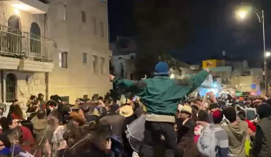 מכר אלכוהול לקטינים - ונתפס: המשטרה סגרה בית עסק באילת