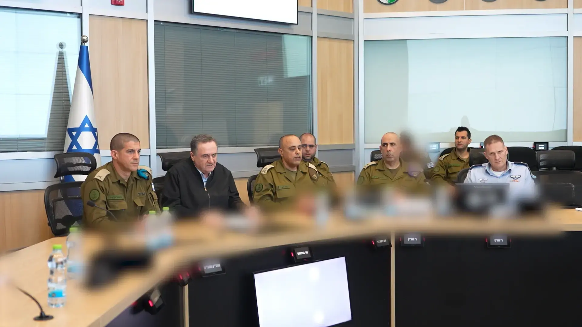 השר ישראל כ"ץ: "אם לבנון לא תמנע מחיזבאללה לירות – ניקח את השטח ונעשה זאת"