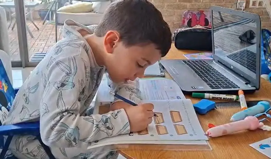 באוצר מעריכים: ההכרעה על מתווה הלימודים וקיצור החופש הגדול תגיע לנתניהו