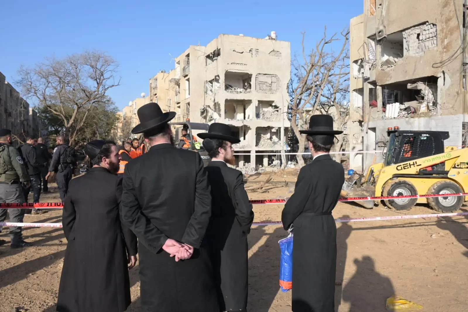 כשמשמיים נופל דבר: על החברה החרדית במלחמה