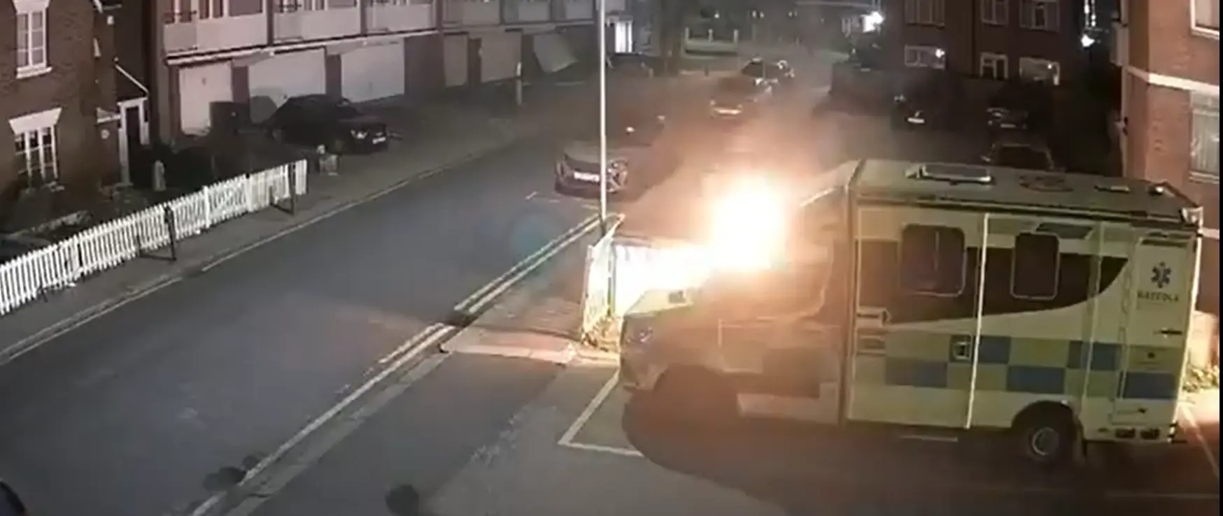 הצתת אמבולנסי הקהילה היהודית בלונדון: נעצרו שלושה חשודים נוספים