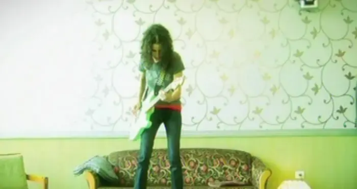 תמר גלעדי - זה לא בשמיים