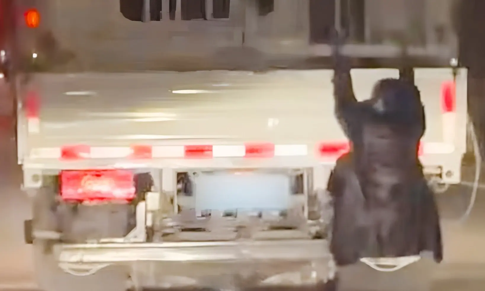 הדרך המטורפת שבה אישה ניסתה לתפוס את בעלה הבוגד "על חם"