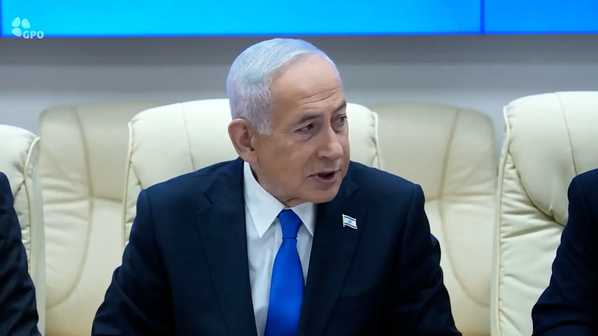 ​רפסודות בדרך לטביעה: הטעות הפוליטית שתשאיר את נתניהו בבלפור