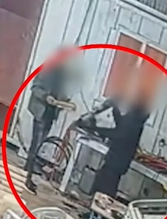 נמלטו מהשוטרים עם רובה M16 טעון: אישום נגד שני תושבי ערערה שבנגב | תיעוד