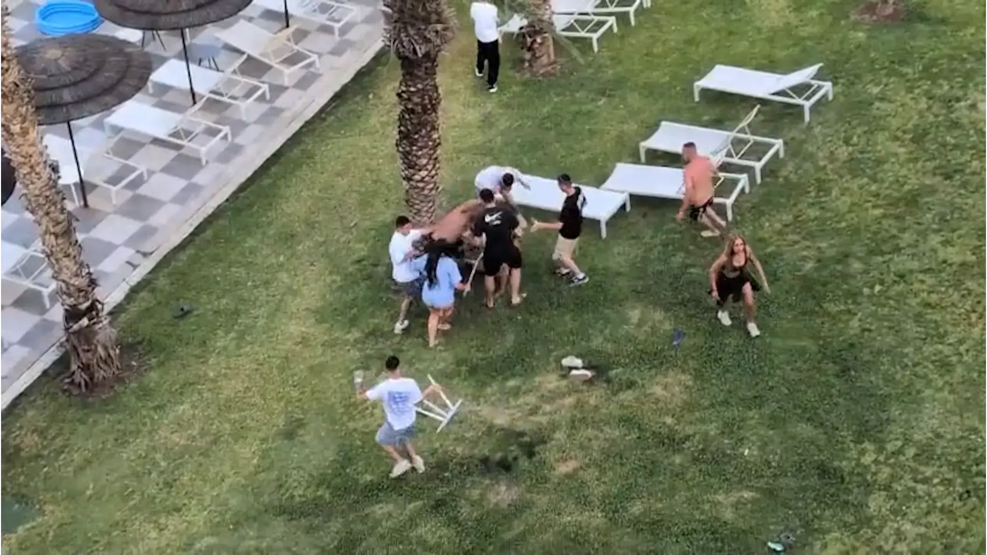 האלימות ברחובות יצאה משליטה: שניים נדקרו בקטטה המונית בבית מלון בטבריה