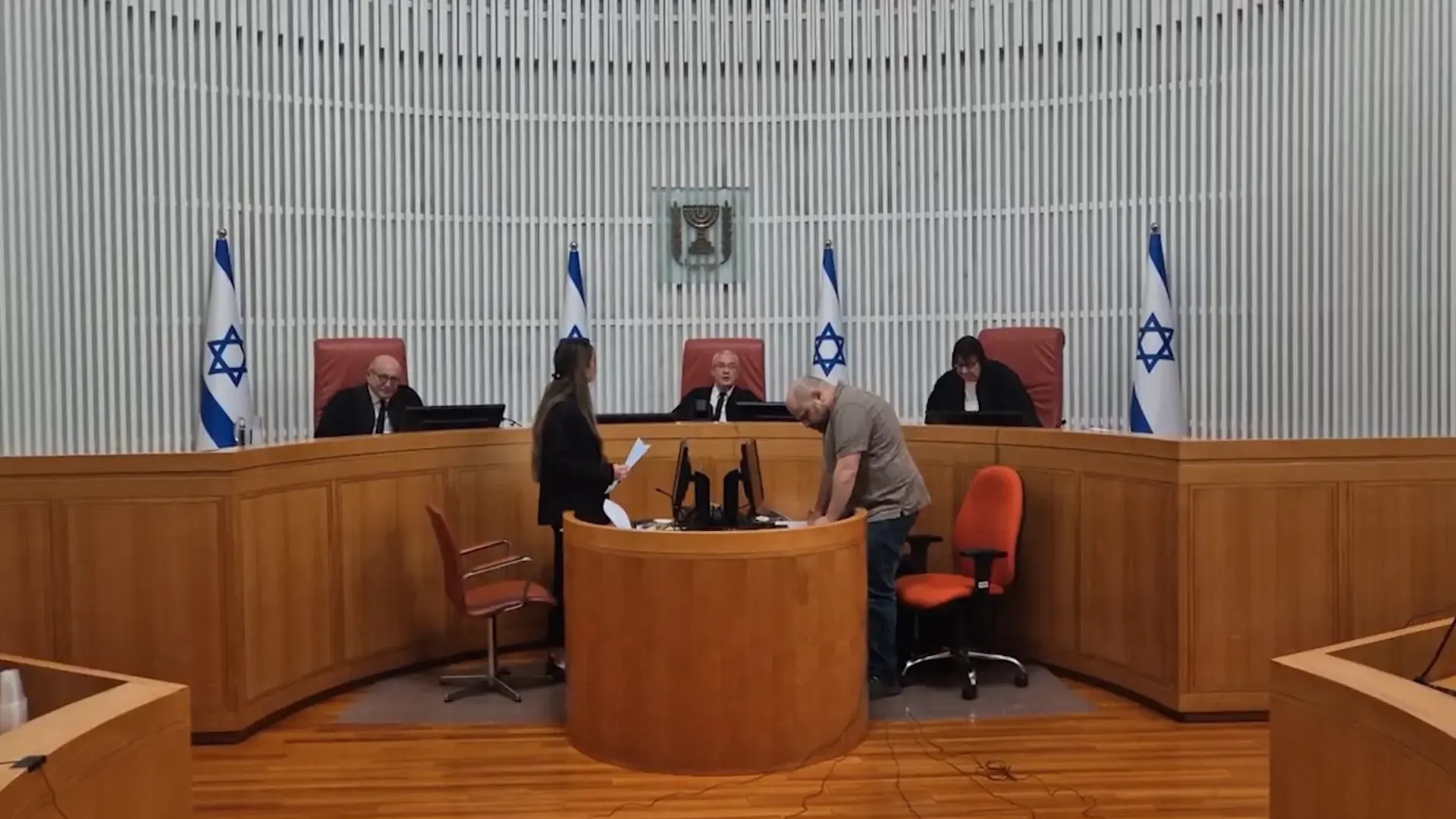 נציג לוין בעתירה למינוי שופטים: "המצב לא אקוטי"; בג"ץ: "הפשע משתולל"