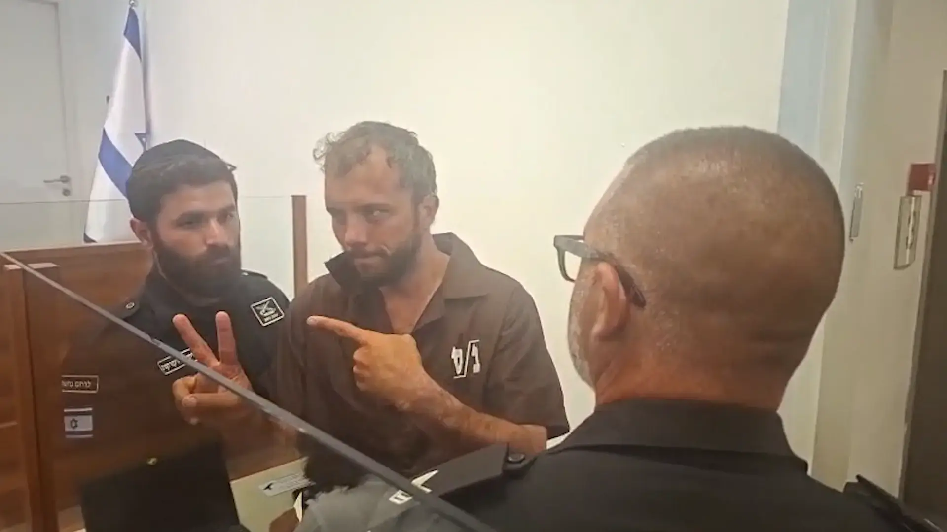 לא נחים לרגע: אחרי הגירוש מישראל - פעילי משט "סומוד" נערכים לחזור לעזה