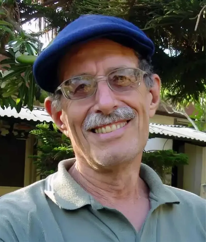 קיבוץ ניר עוז מציין את יום הולדתו של עודד ליפשיץ - חבר הקיבוץ שנרצח בשבי החמאס