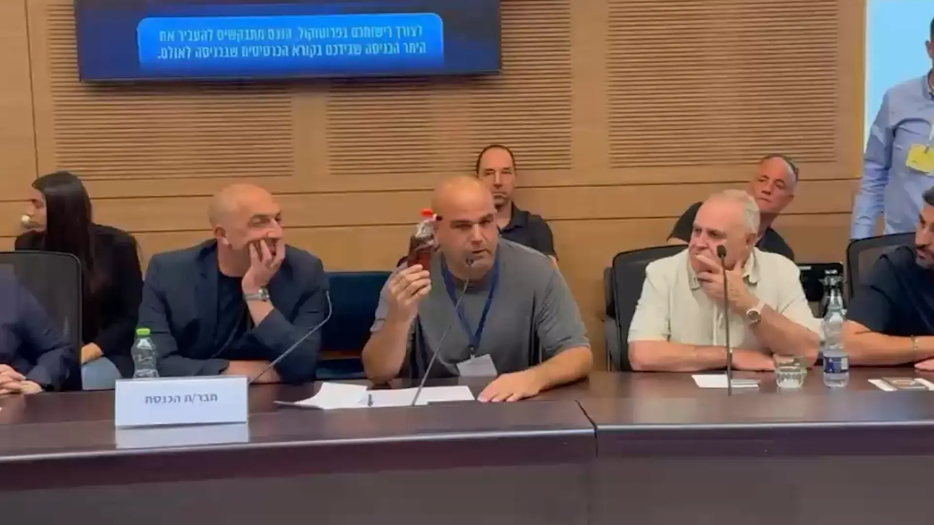 גבו דמי חסות ואיימו: "אם לא תשלמו - נשרוף את המקום"
