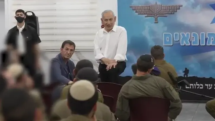 בעיצומו של המשבר בקואליציה - נתניהו: "מי שלא לומד תורה - חייב להתגייס"