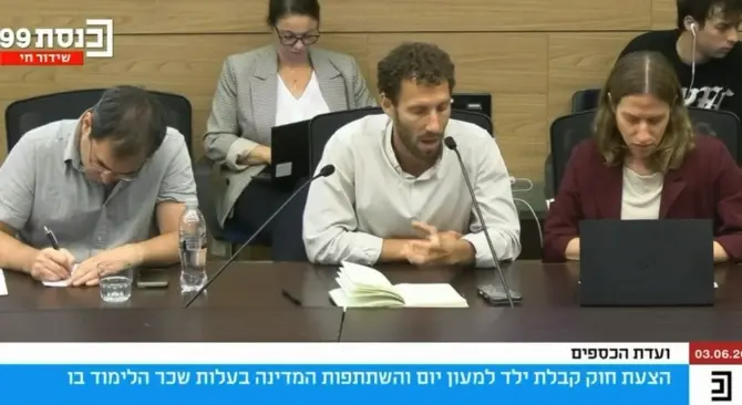 גורמים במפלגות החרדיות: נתניהו הודיע שלא יקדם את חוק המעונות