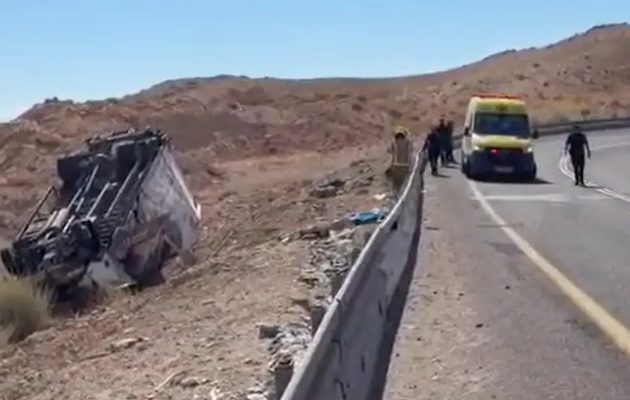 ילד בן 13 נהרג בתאונה בין רכב לאוטובוס סמוך לשבי שומרון