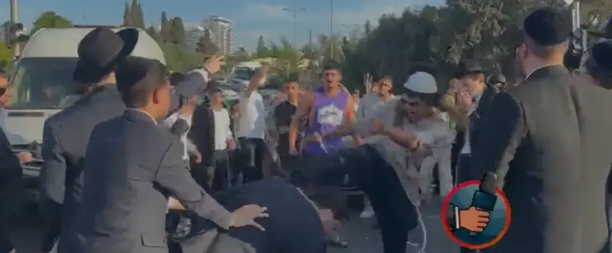 עשרות חרדים חסמו את צומת גילת במחאה על מעצר עריק