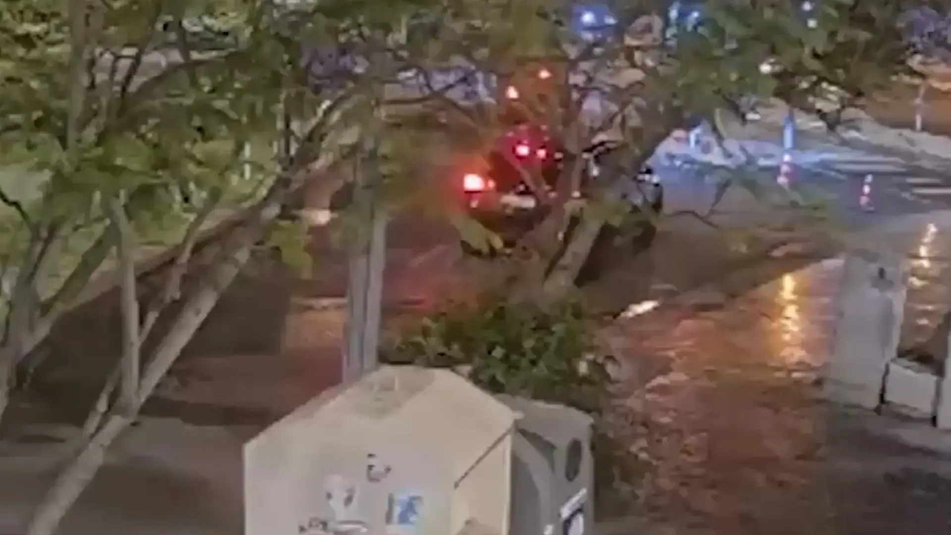 הראיה שהנאשמים לא לקחו בחשבון: כך DNA על כוס קולה קשר אותם לירי בת"א | תיעוד