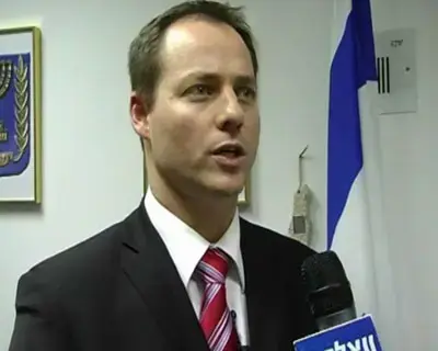"על נתניהו להתנצל בפני אולמרט"