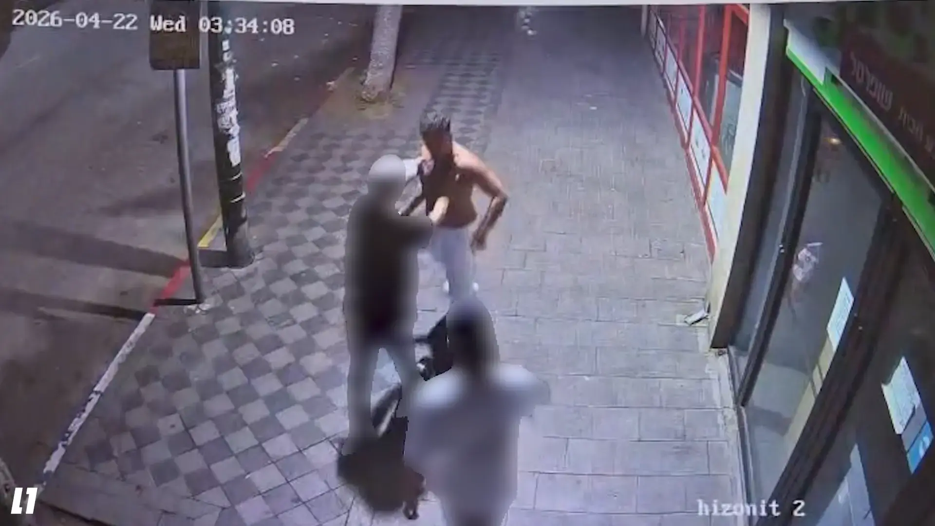 אחרי שתקף חיילים בפטיש והותיר אחד מהם עם שבר בגולגולת: הנאשם נעצר בנתב"ג והועמד לדין | פרסום ראשון