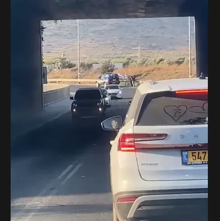 לאחר ששוטרים הסירו דגלי ישראל בכפר כנא - בן גביר והמפכ"ל סיכמו: "האירוע ייבדק ויטופל בחומרה"