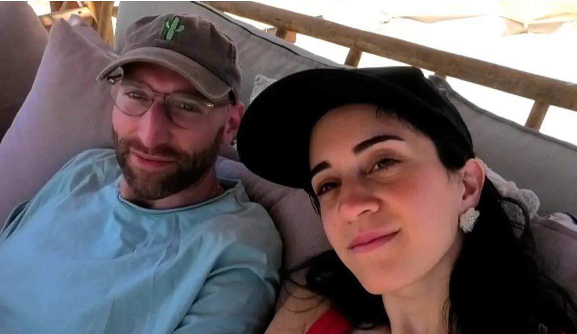 זה בסדר לא להימשך לבת הזוג. אבל מה שתומר עשה פשוט בלתי נסלח